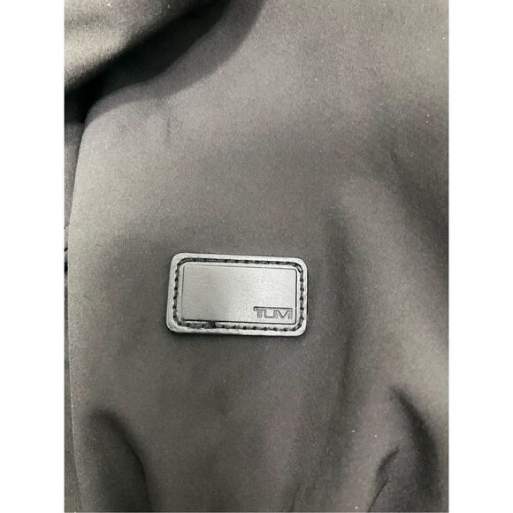 TUMI Soft Shell Jacket - Picture 6 of 6